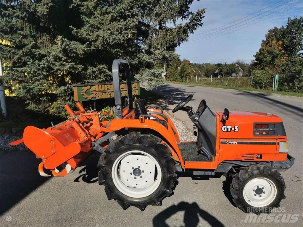 Kubota GT3 Traktoriai
