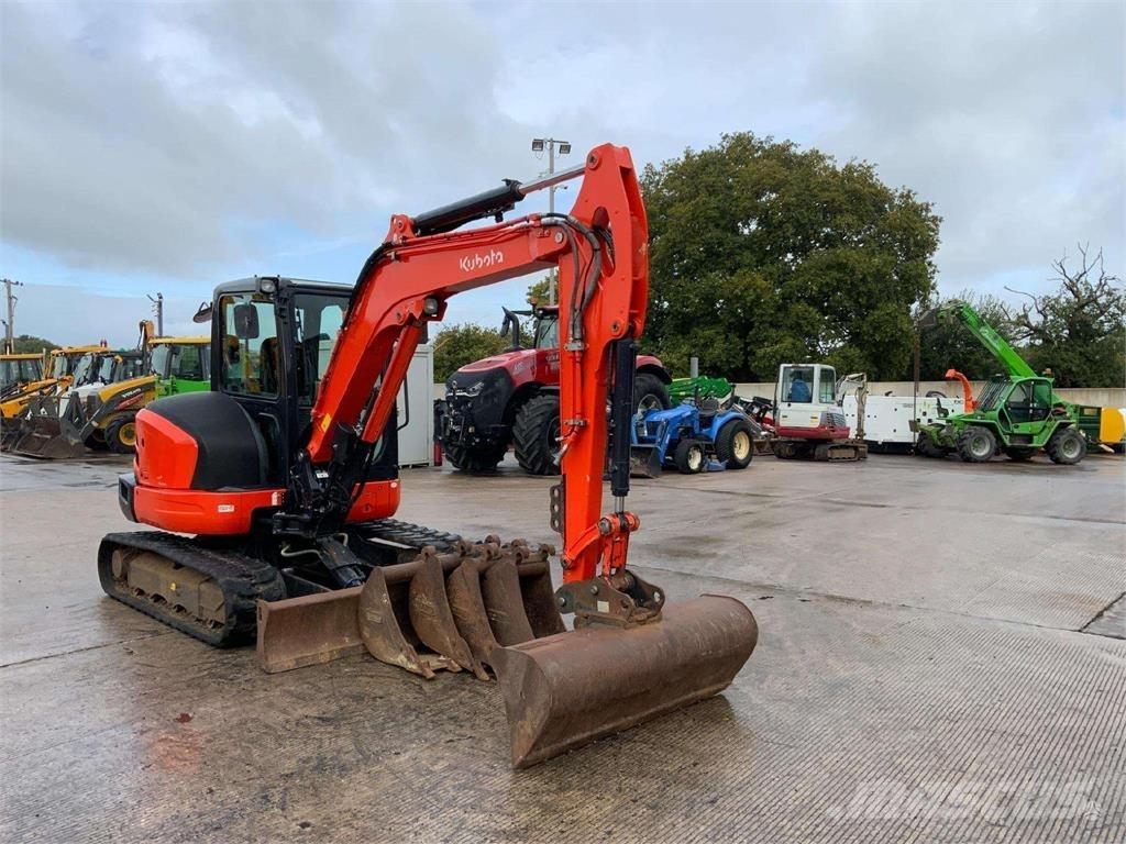 Kubota KX057-4 Vikšriniai ekskavatoriai