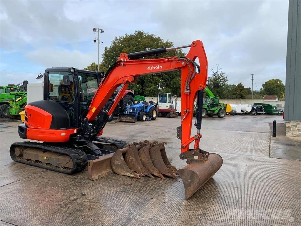 Kubota KX057-4 Vikšriniai ekskavatoriai
