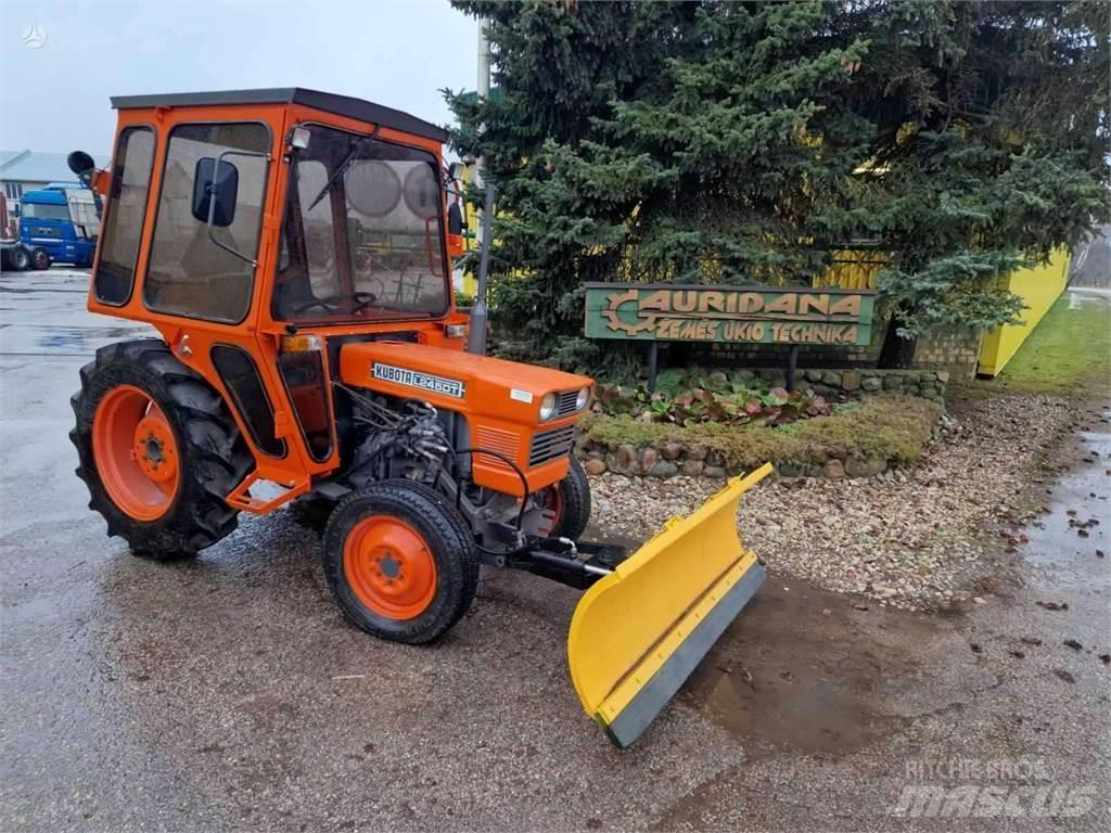 Kubota L245dt Traktoriai