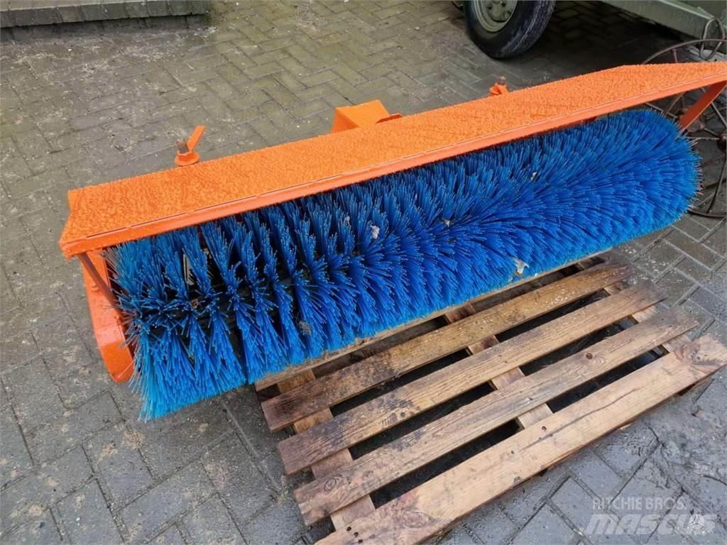 Kubota L245dt Traktoriai