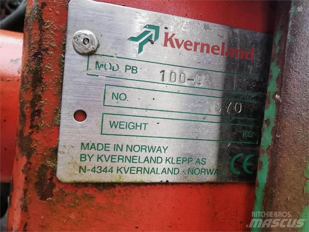 Kverneland PB 100 Standartiniai plūgai