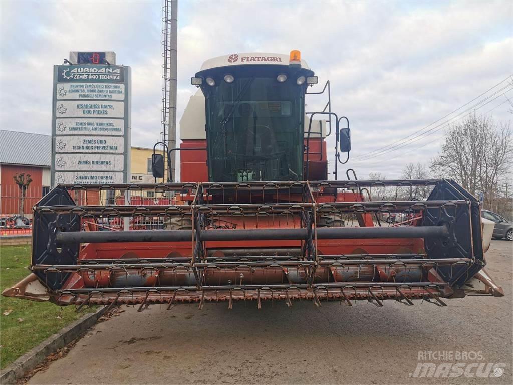 Laverda 3750 Derliaus nuėmimo kombainai
