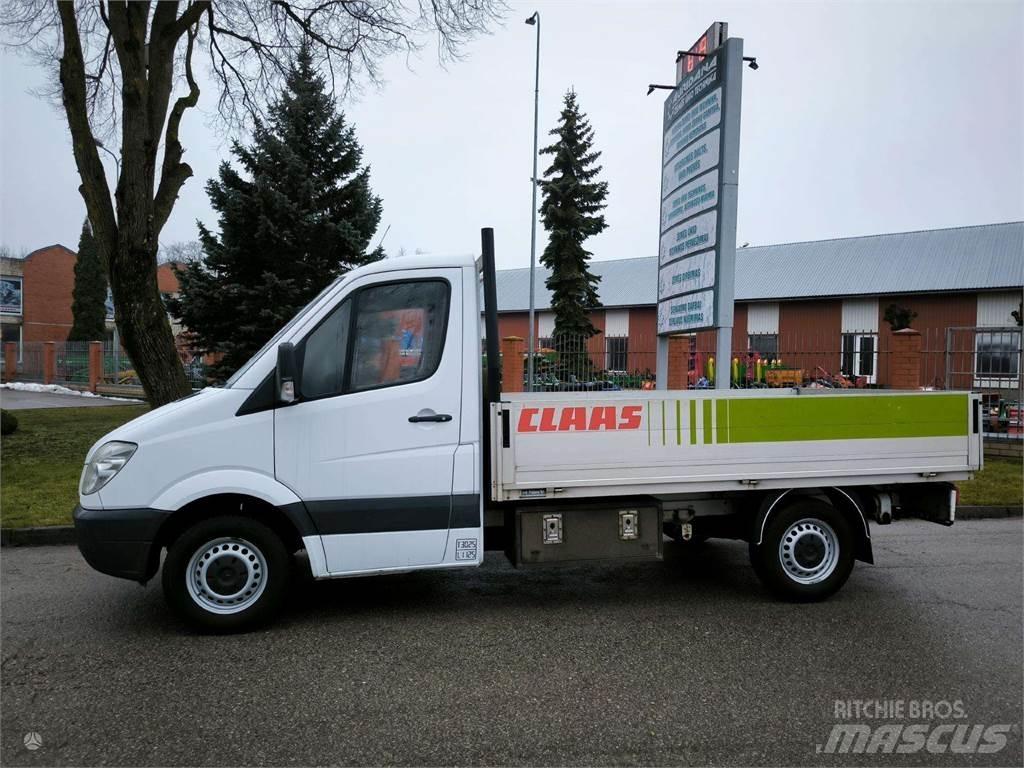 Mercedes-Benz  Lengvieji automobiliai