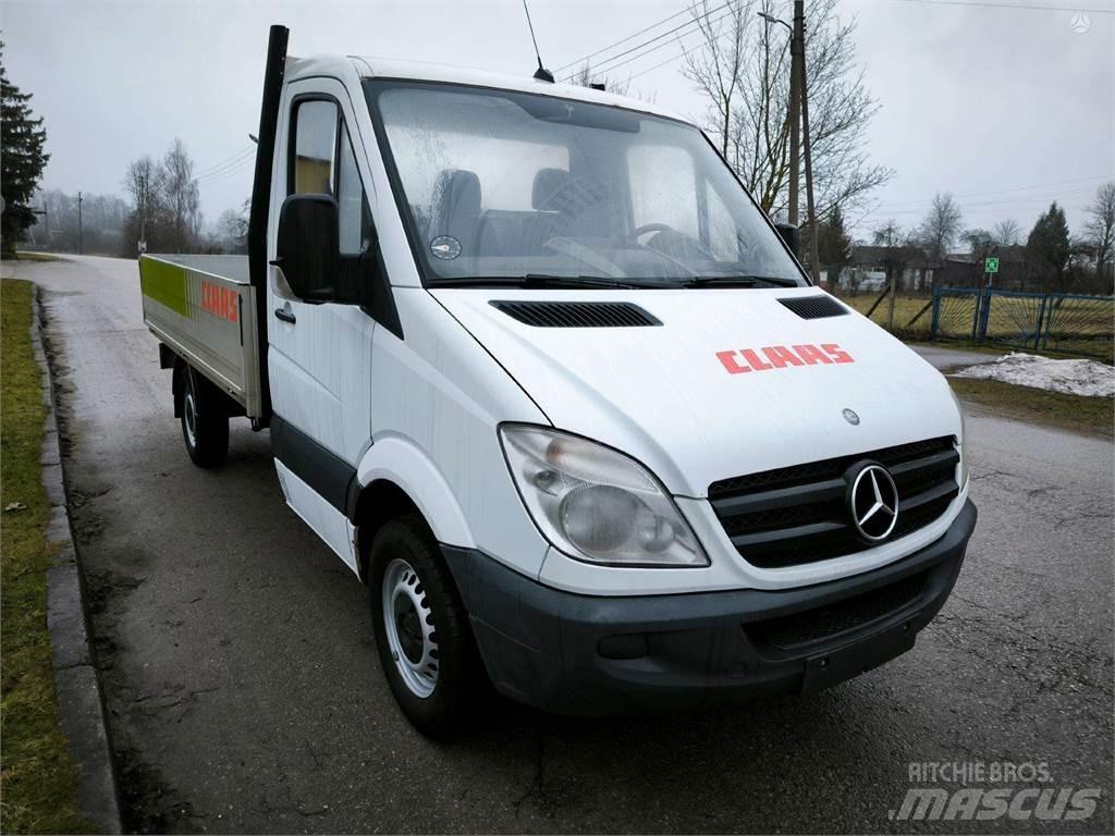 Mercedes-Benz  Lengvieji automobiliai