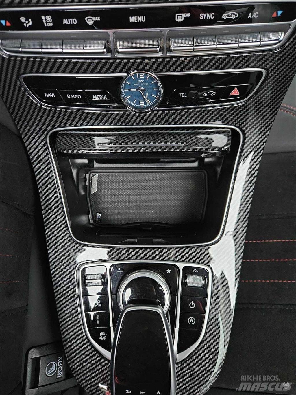 Mercedes-Benz  Statyba - Kita