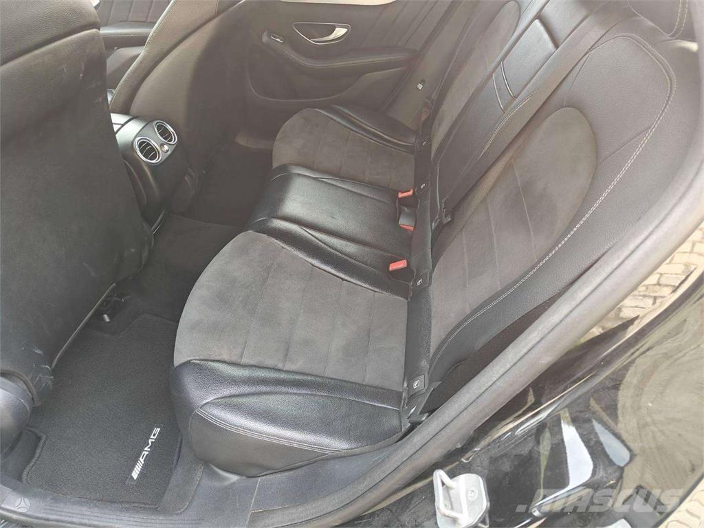 Mercedes-Benz  Lengvieji automobiliai