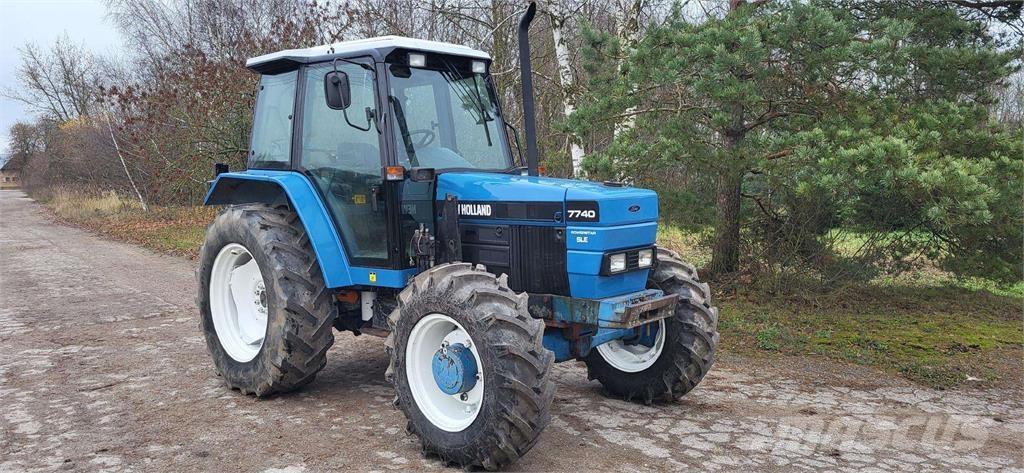 New Holland 7740 Traktoriai
