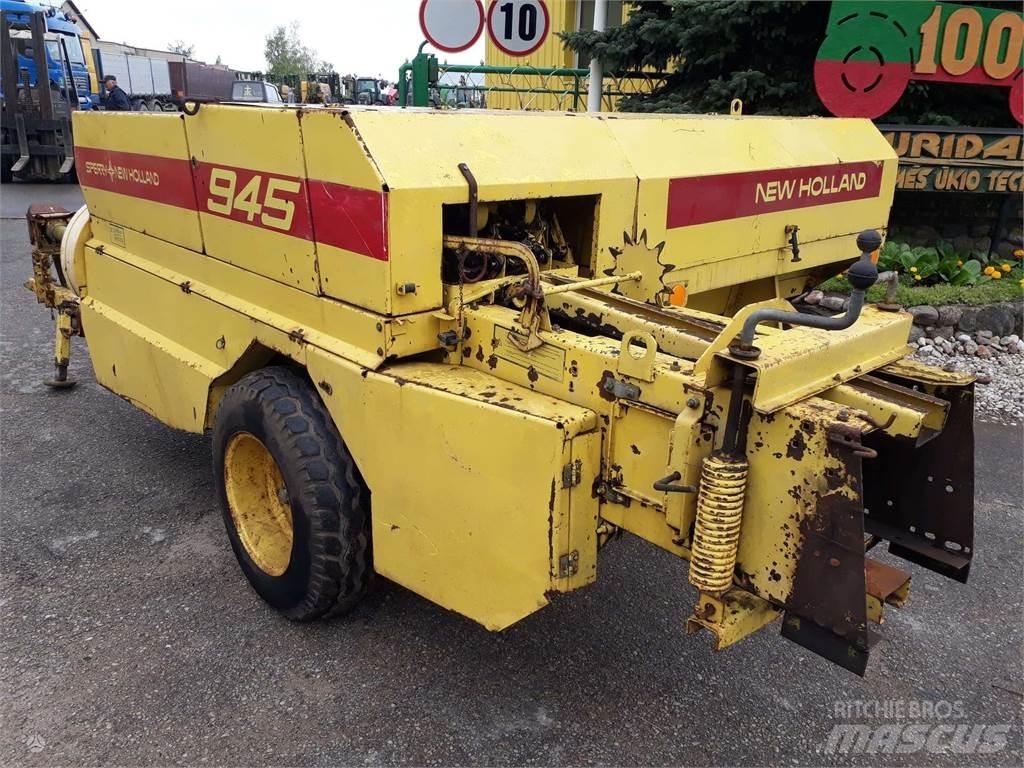 New Holland 945 Ritinių presai