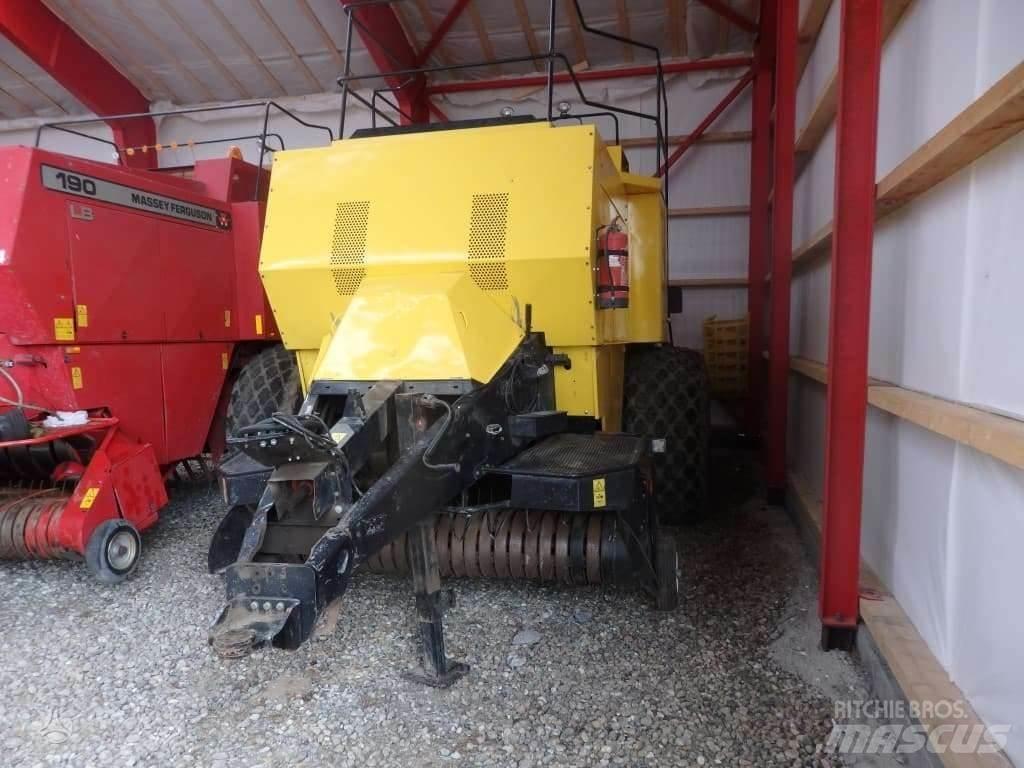 New Holland BB980 Ritinių presai