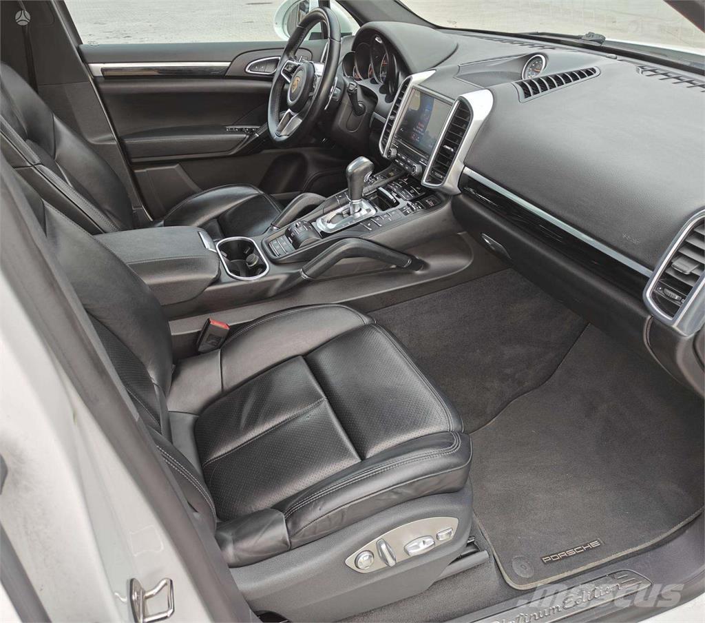 Porsche  Lengvieji automobiliai