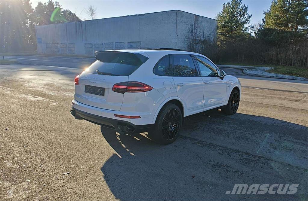 Porsche  Lengvieji automobiliai