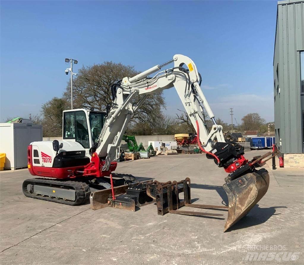 Takeuchi TB370 Vikšriniai ekskavatoriai
