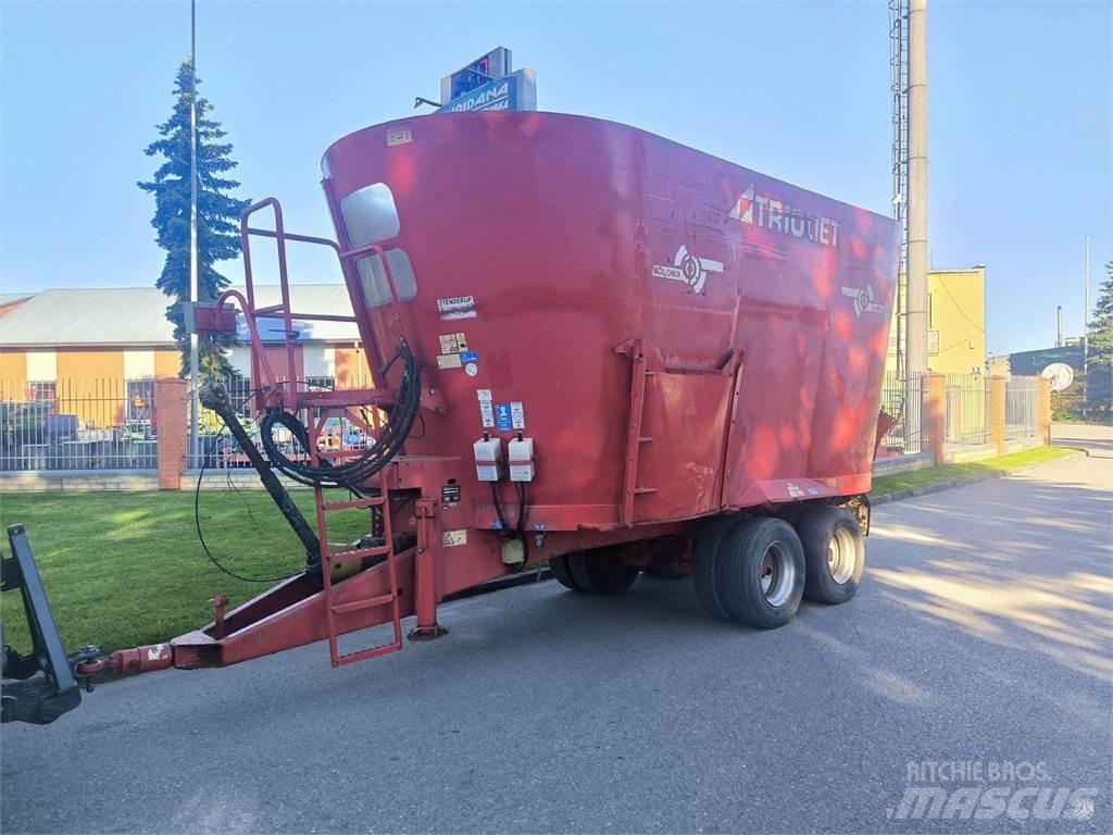 Trioliet sm2-24 Pašarų maišytuvai-dalytuvai