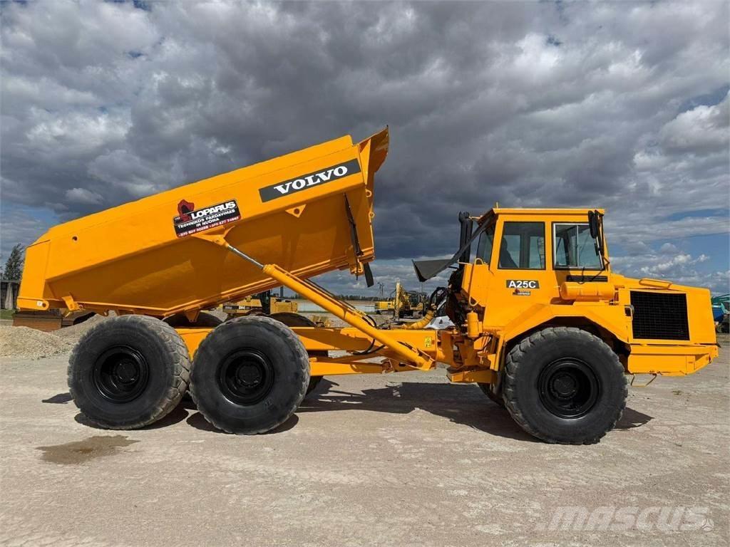 Volvo A25C Karjeriniai savivarčiai