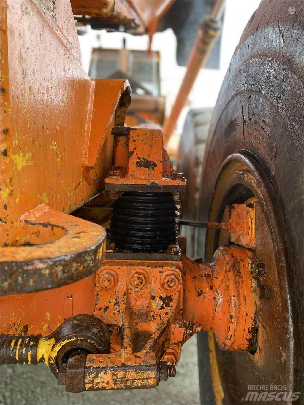 Volvo A25C , Nr.1 Karjeriniai savivarčiai