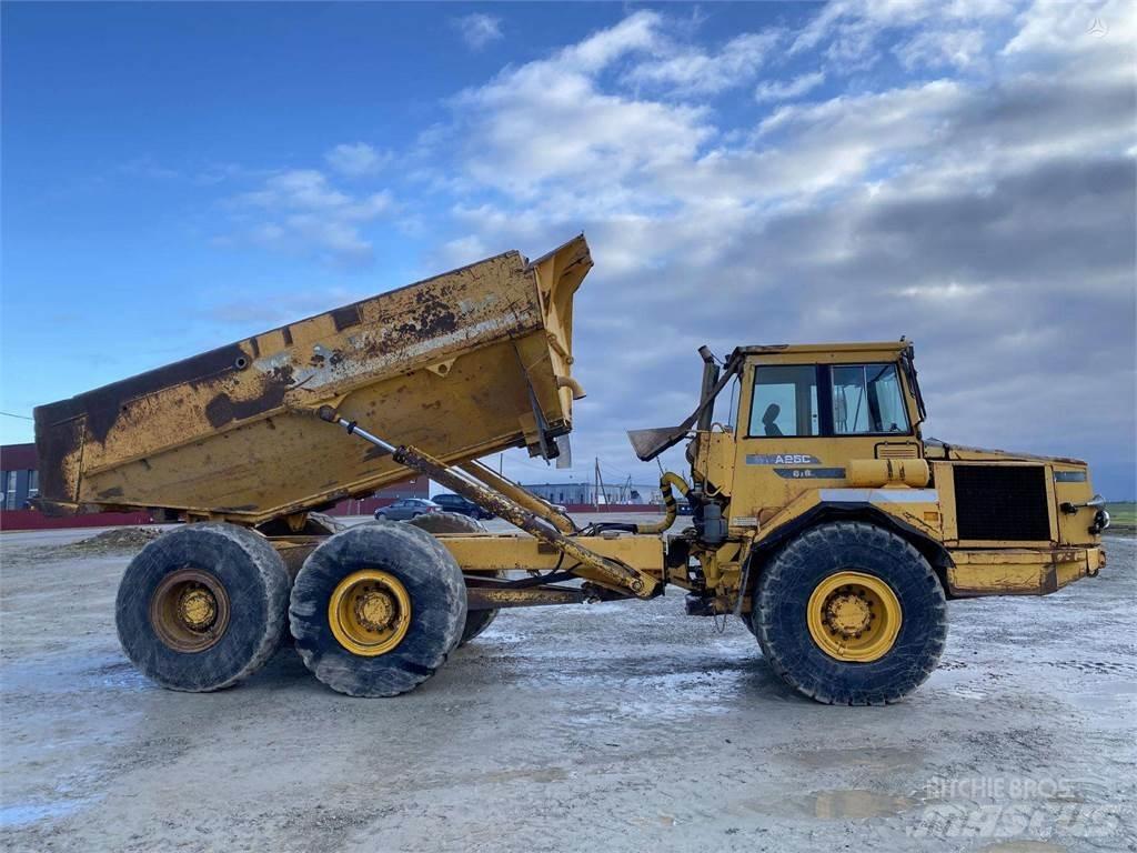 Volvo A25C , Nr.4 Karjeriniai savivarčiai