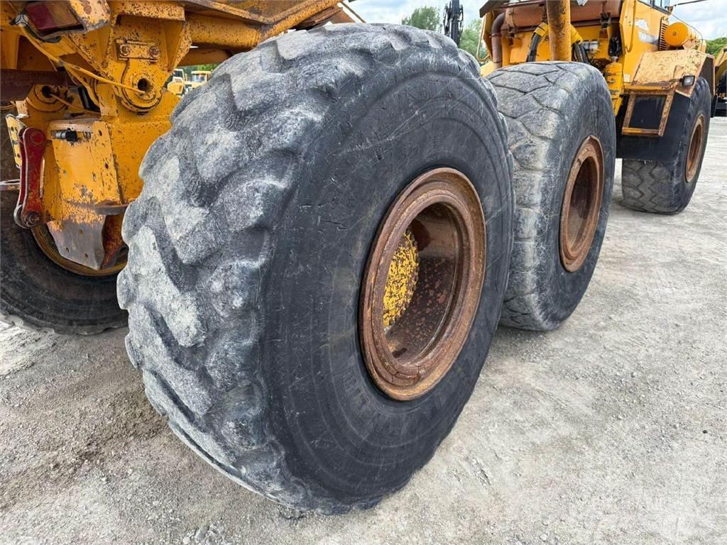 Volvo A25C, Nr. 5 Karjeriniai savivarčiai