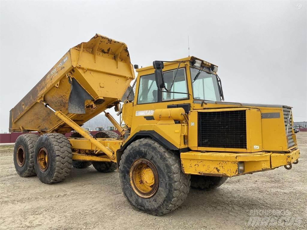 Volvo A25C , Nr.6 Karjeriniai savivarčiai