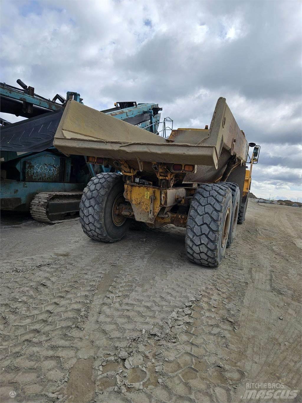 Volvo A25D Karjeriniai savivarčiai