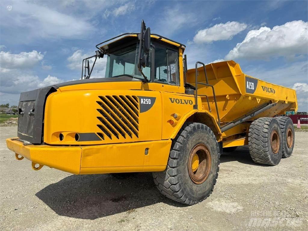 Volvo A25D Karjeriniai savivarčiai