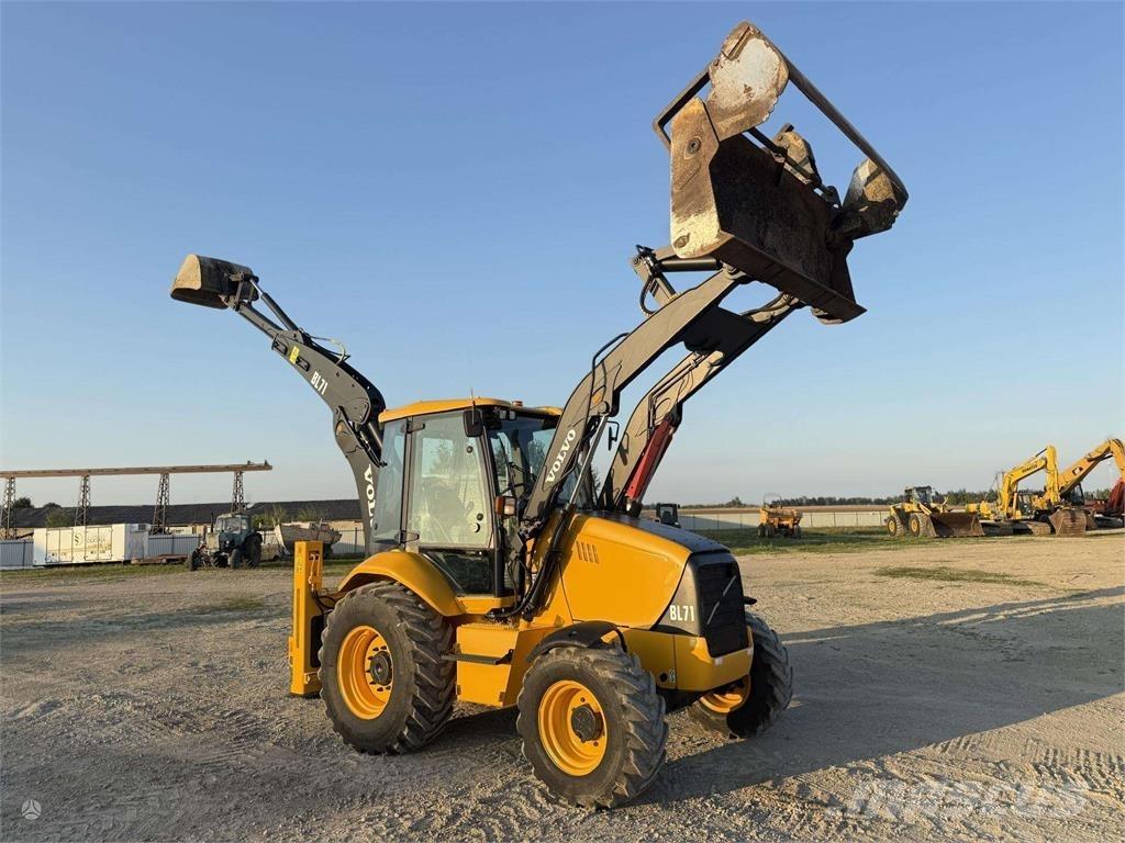Volvo BL 71 Ekskavatoriniai krautuvai