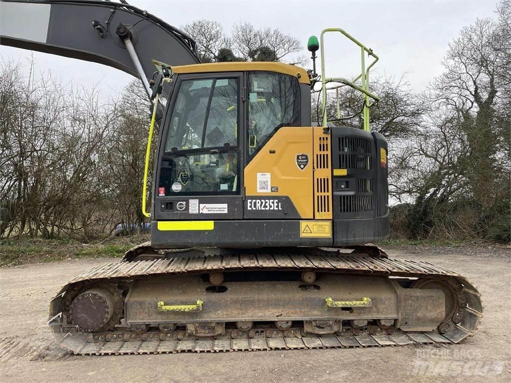 Volvo ECR235EL Vikšriniai ekskavatoriai