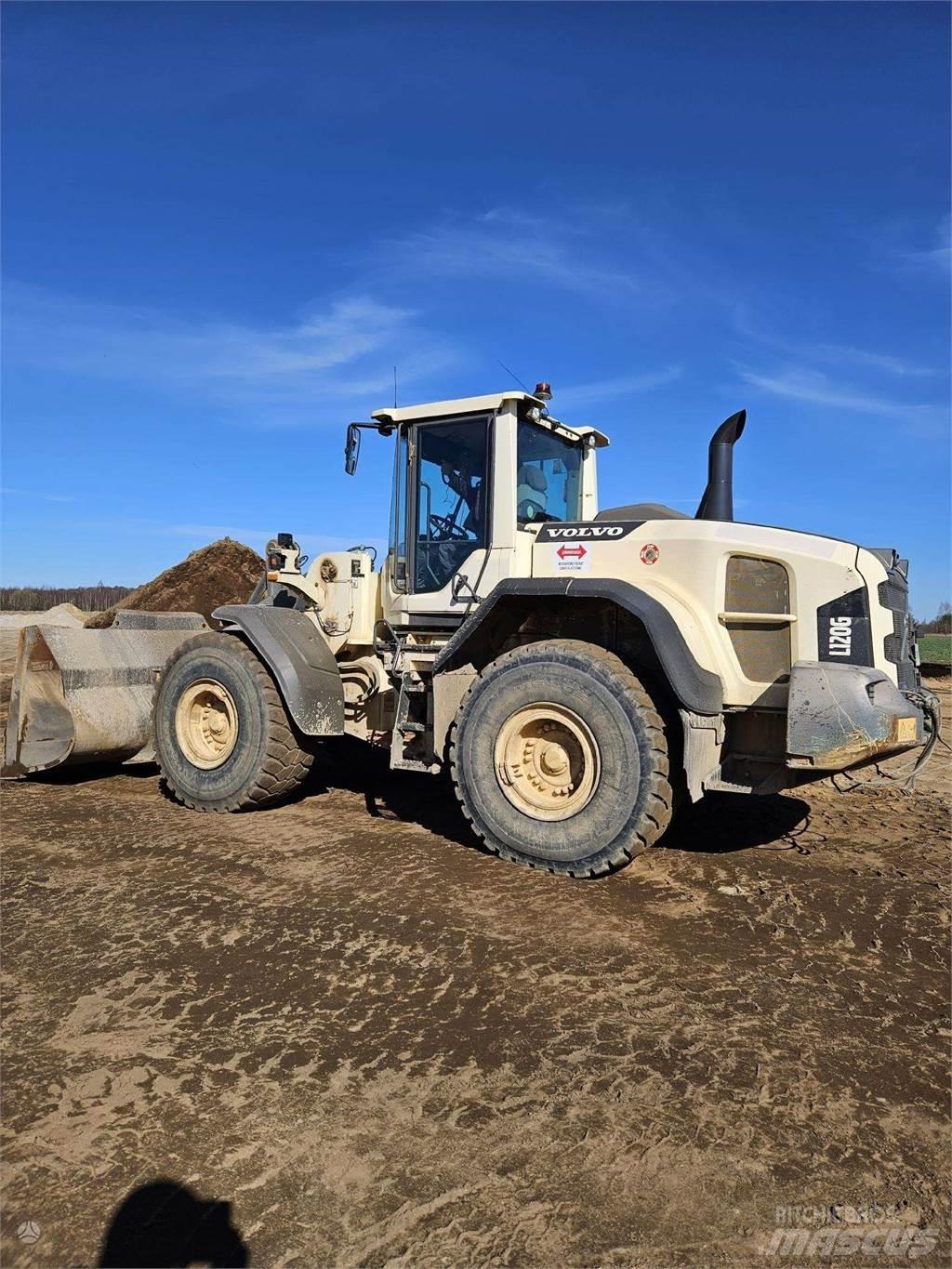 Volvo L120G Naudoti ratiniai krautuvai
