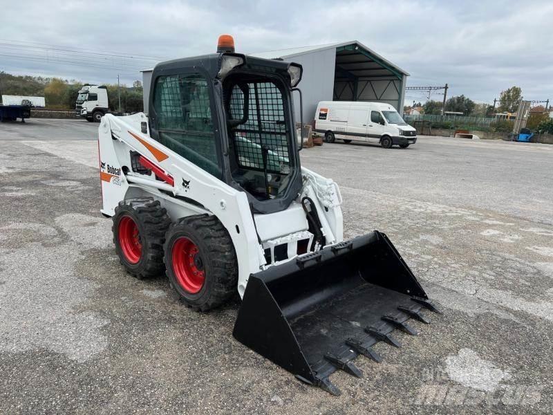 Bobcat S 450 Mini krautuvai