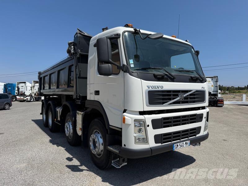 Volvo FM 440 Savivarčių priekabų vilkikai