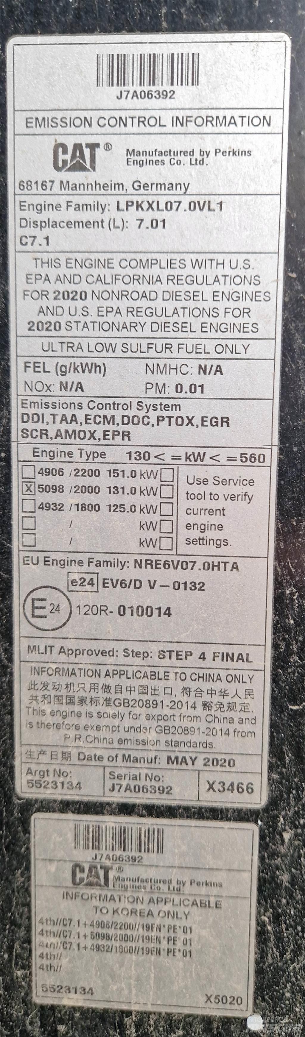CAT 120AWD Greideriai