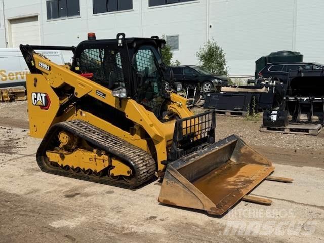 CAT 289D3 Krautuvai su šoniniu pasukimu