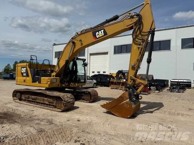 CAT 320 Vikšriniai ekskavatoriai