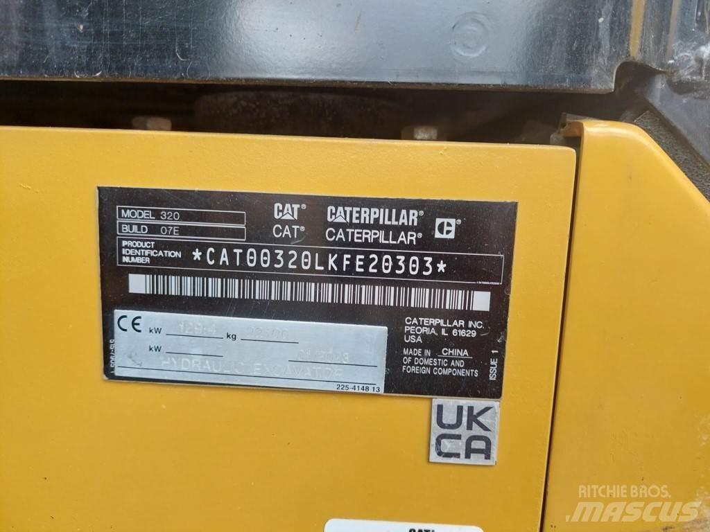 CAT 320 Vikšriniai ekskavatoriai