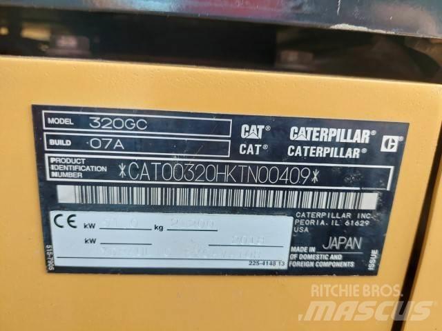 CAT 320GC Vikšriniai ekskavatoriai
