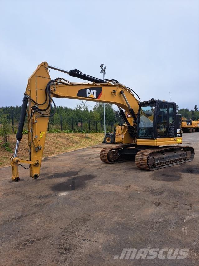 CAT 325F Vikšriniai ekskavatoriai