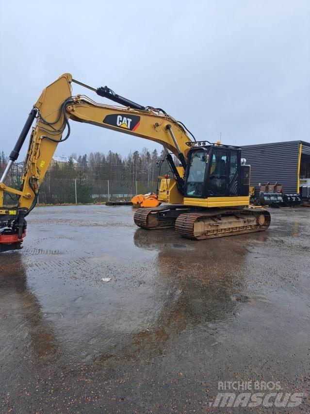 CAT 325F Vikšriniai ekskavatoriai