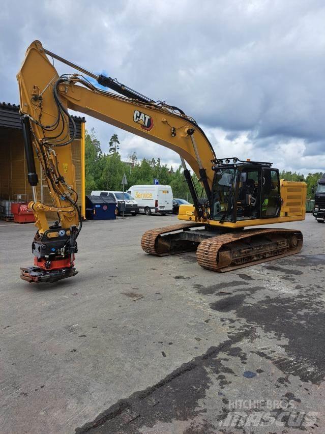 CAT 330 Vikšriniai ekskavatoriai