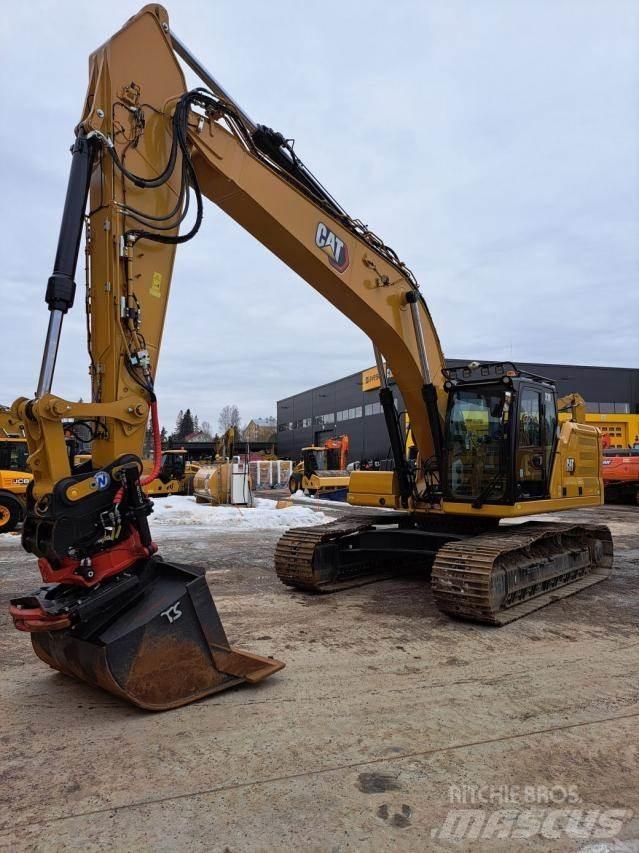 CAT 330 Vikšriniai ekskavatoriai
