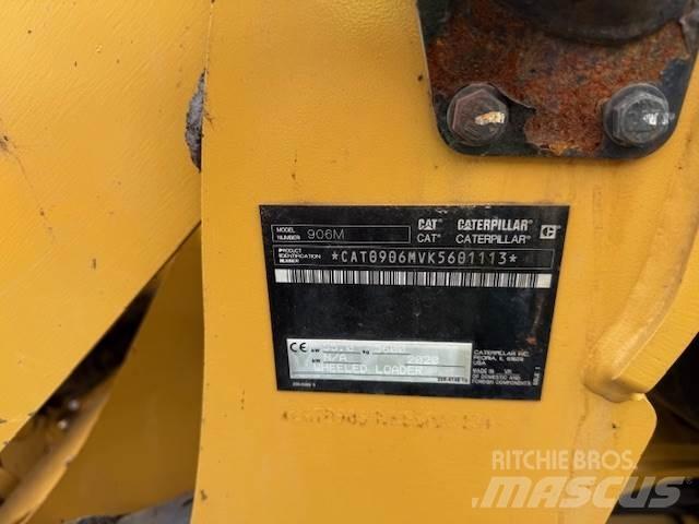CAT 906M Naudoti ratiniai krautuvai