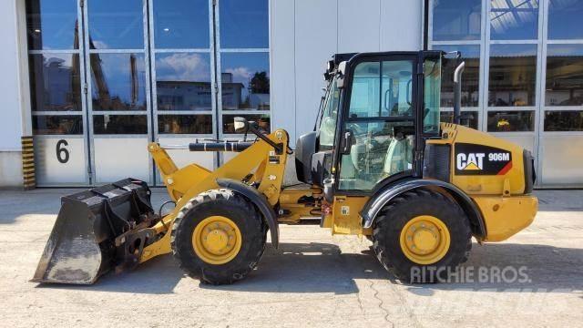 CAT 906M Naudoti ratiniai krautuvai