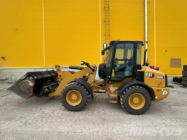 CAT 908-14 Naudoti ratiniai krautuvai