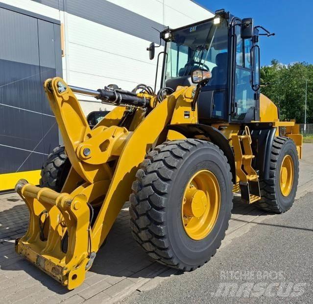 CAT 914M Naudoti ratiniai krautuvai