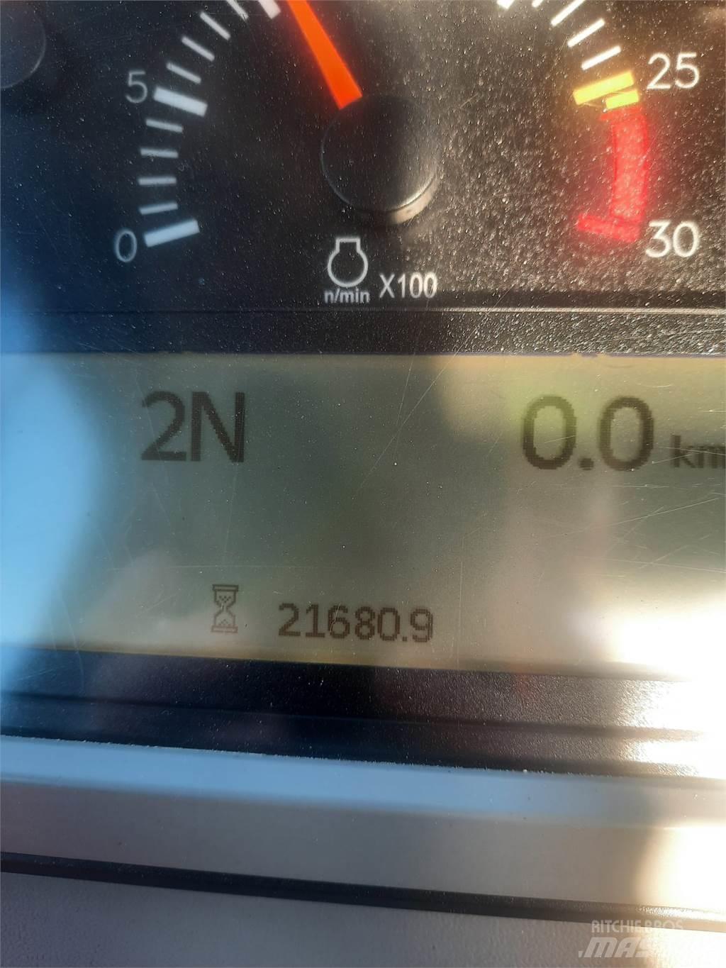 CAT 980M Naudoti ratiniai krautuvai