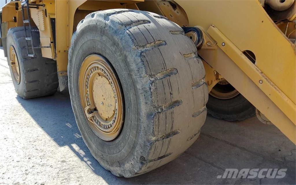 CAT 988K XE Naudoti ratiniai krautuvai