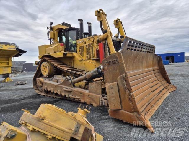 CAT D11T Vikšriniai buldozeriai
