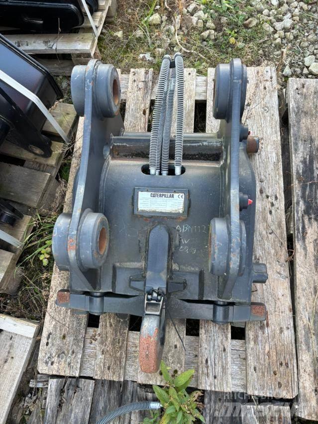 CAT Quick Coupler Ekskavatoriniai krautuvai