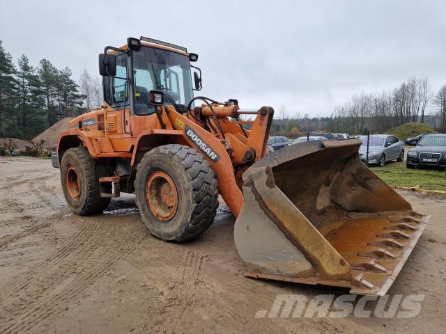 Doosan DL200 Naudoti ratiniai krautuvai