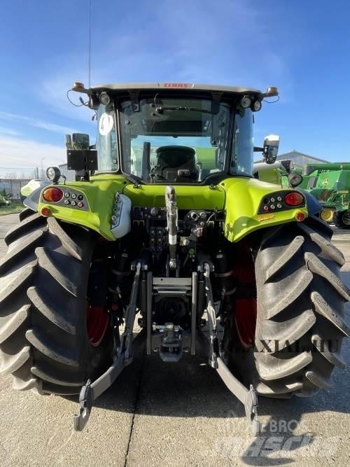 CLAAS Arion 440 Traktoriai