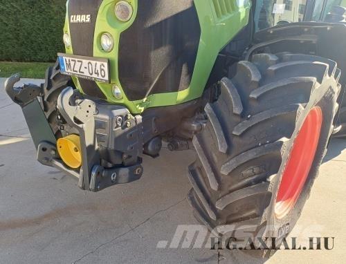 CLAAS ARION 550 Traktoriai